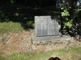 image of grave number 932833